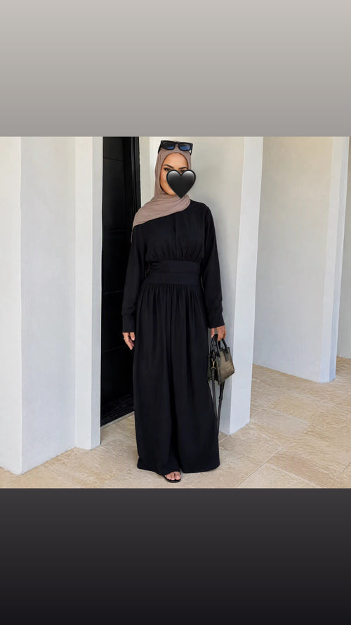 Abaya Nayra